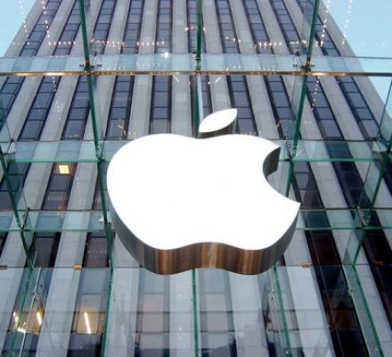 Vânzări record pentru Apple: trei milioane de iPad-uri în trei zile de la lansarea noilor versiuni